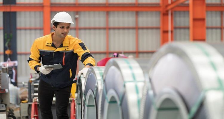 افزایش ایمنی و طول عمر تجهیزات با استنلس استیل نسوز